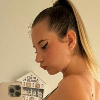 Laura Sommaruga Desnuda