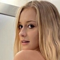 Lena Polanski Desnuda