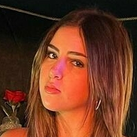 Lexy Kolker Desnuda