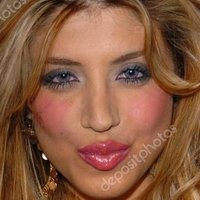 Leyla Razzari Desnuda