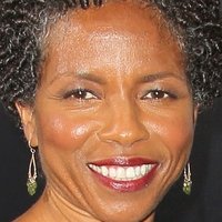 LisaGay Hamilton Desnuda