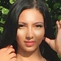 Lola London Desnuda