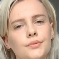 m_a_r_s_h_a_l_l_o_w_024 Desnuda