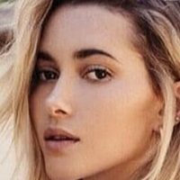 Madeleine White Desnuda