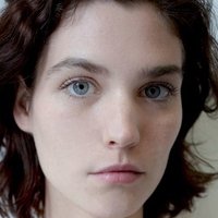 Manon Leloup Desnuda