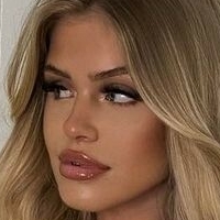 Melaniethrr Desnuda