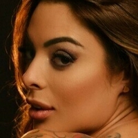 Monique Amin Desnuda