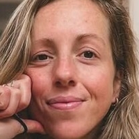 Monique van de Velde Desnuda