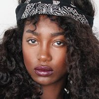 Mouna Traore Desnuda