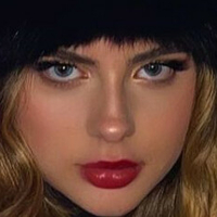 nastychloezoe101 Desnuda