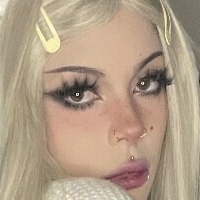 Nekogvrl Desnuda