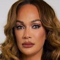 Nia Jax Desnuda