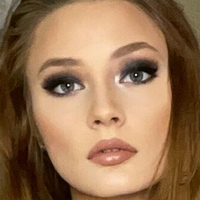 Nicole Aubrey Desnuda