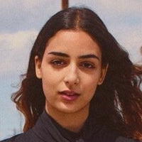 Nora Attal Desnuda