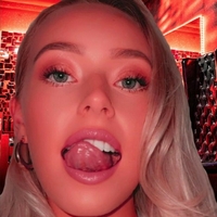 Obey Cardi Desnuda
