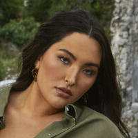 Olivia Yumi Desnuda