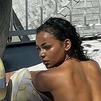 Pamalaaam Desnuda