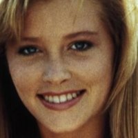 Pamela Gidley Desnuda