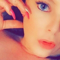 peircedtrippledfree Desnuda
