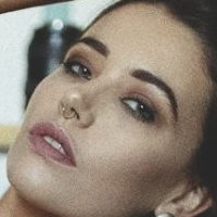 Penny Valent Desnuda