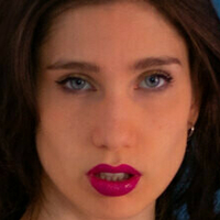 Priselener Desnuda