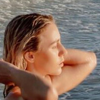 Rebecca McLeod Desnuda