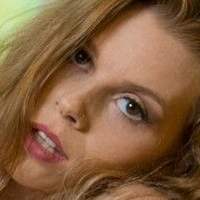 Rhia Lynn Desnuda