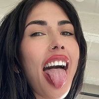 Sabina Magic Desnuda