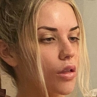 Sara Mascara Desnuda