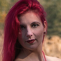 SaRie Desnuda