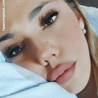 siempre_yeye Desnuda