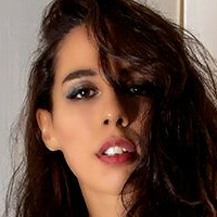 Simona Scalia Desnuda