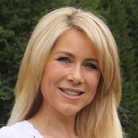 Simone Stelzer Desnuda