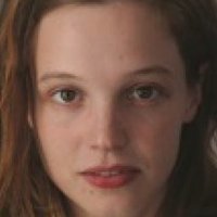 Solène Rigot Desnuda