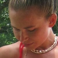 Sophia Armata Desnuda