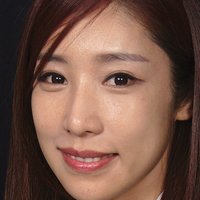 Sua Lee Desnuda