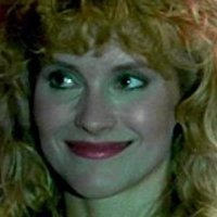 Suzanne Snyder Desnuda