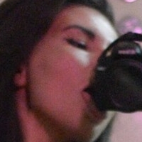 Swallowyoudown Desnuda