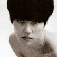 Tao Okamoto Desnuda