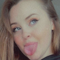Taylor Dankspit Desnuda