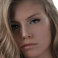 Taylor Malkov Desnuda