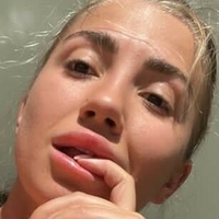 Timkiv Desnuda