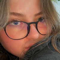 Viktoria Glebov Desnuda