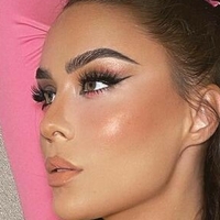 Xhensila Myrtezaj Desnuda