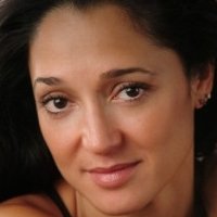 Yvonne Racz Desnuda