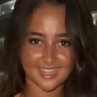 Zarah McAdam Desnuda