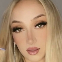 Ziajgs Desnuda