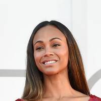 Zoe Saldana Desnuda